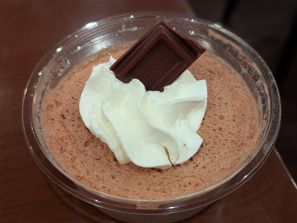 Fig. 5: デザートのチョコマシュマロプリン🍫🍮