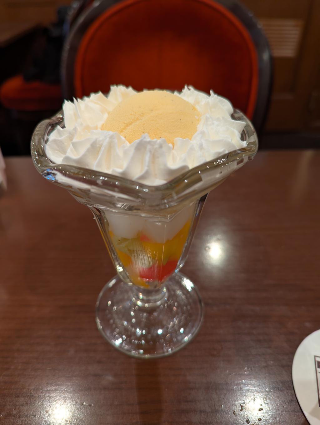 甜甜杏仁パフェ🍨