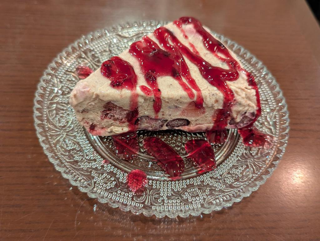 ベリーのアイスケーキ