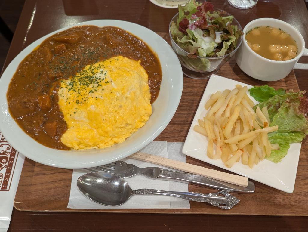 カレーオムライス🍛🍳