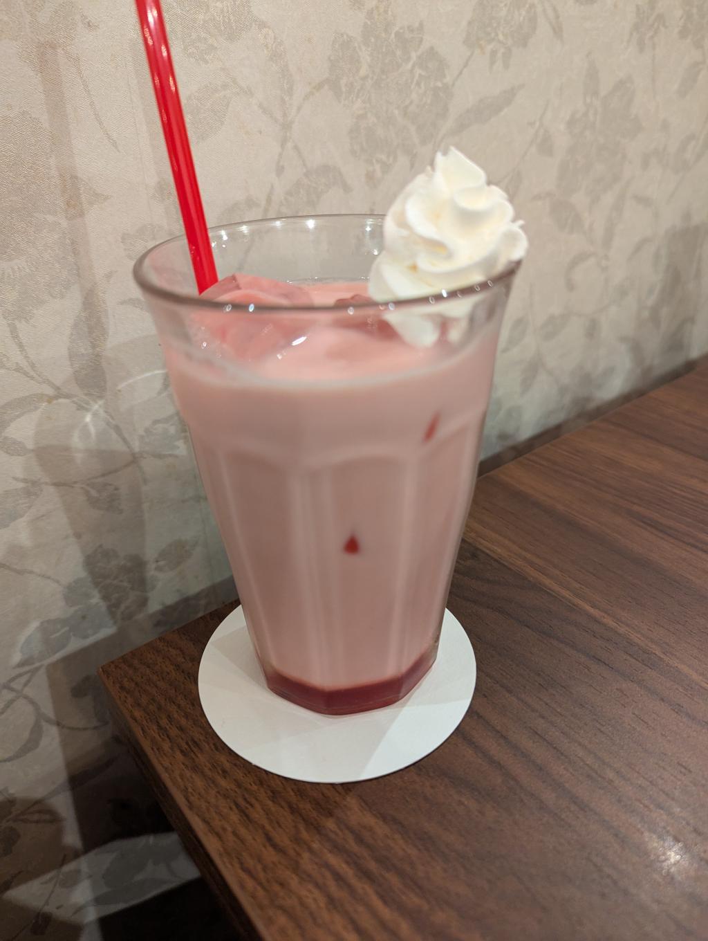 ロリータいちごミルク