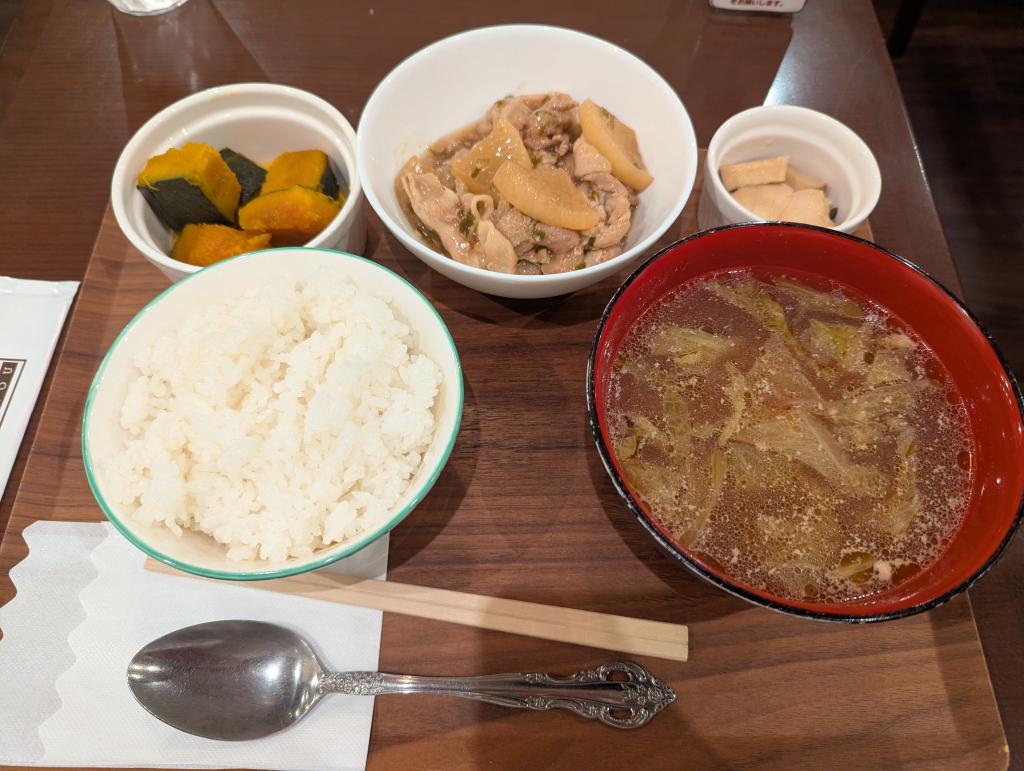 豚バラ大根のとろとろ煮定食
