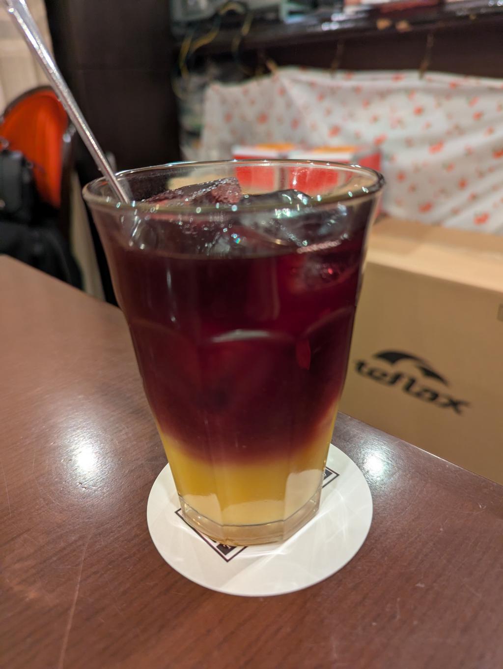 サンタのルビーカクテル