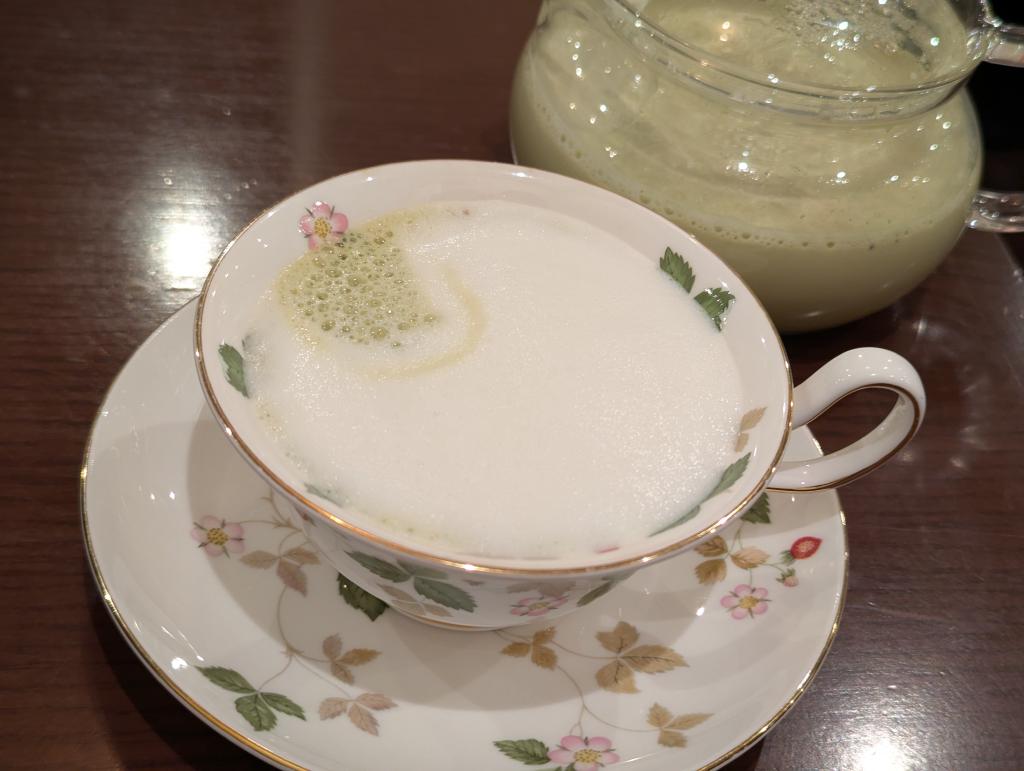 アッサム抹茶ミルクティー