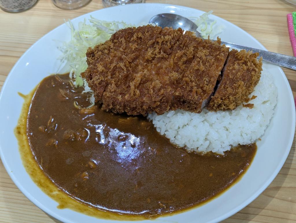 いっぺこっぺの上ロースカツカレー