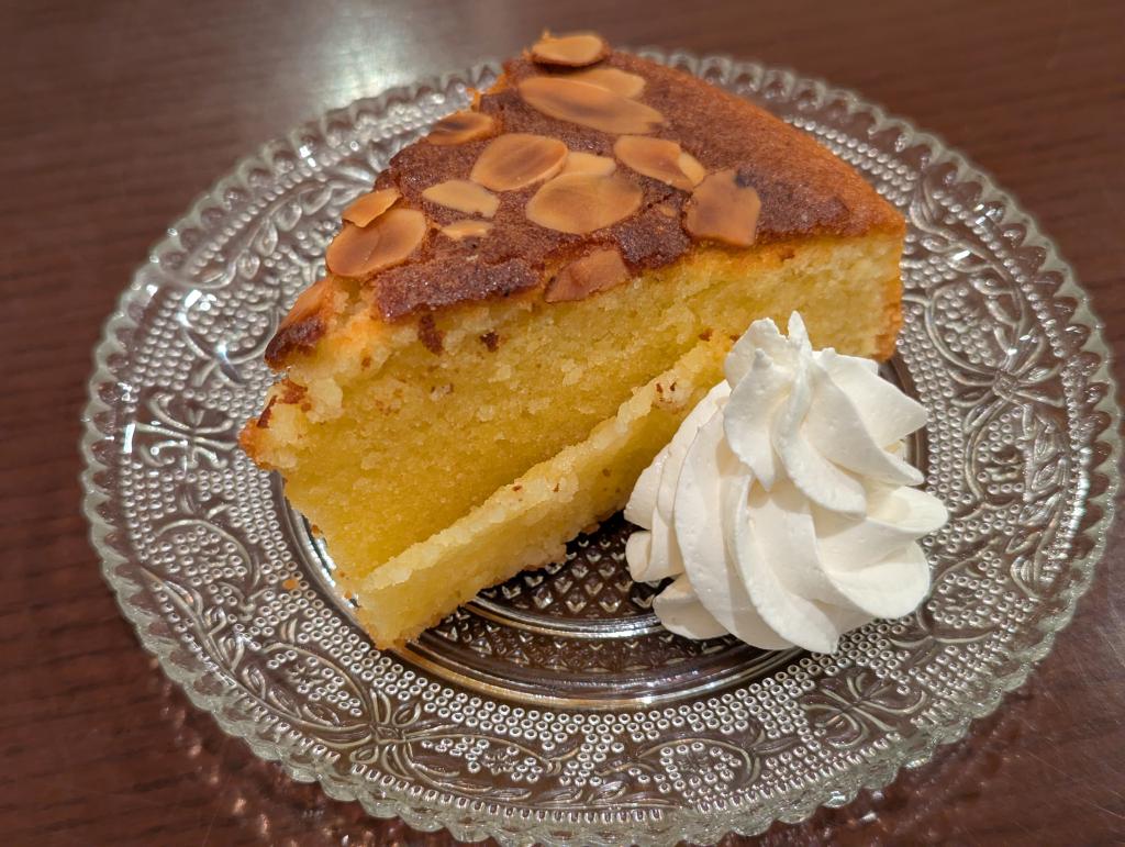 アーモンドケーキ