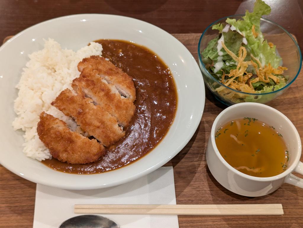 学食名物がっつりカツカレー