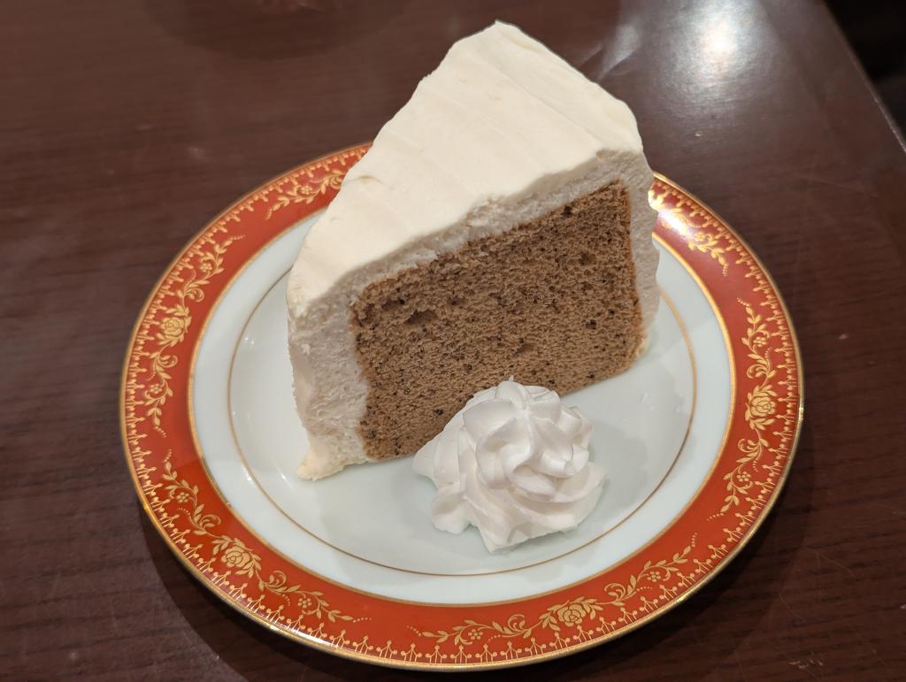紅茶香るシフォンケーキ