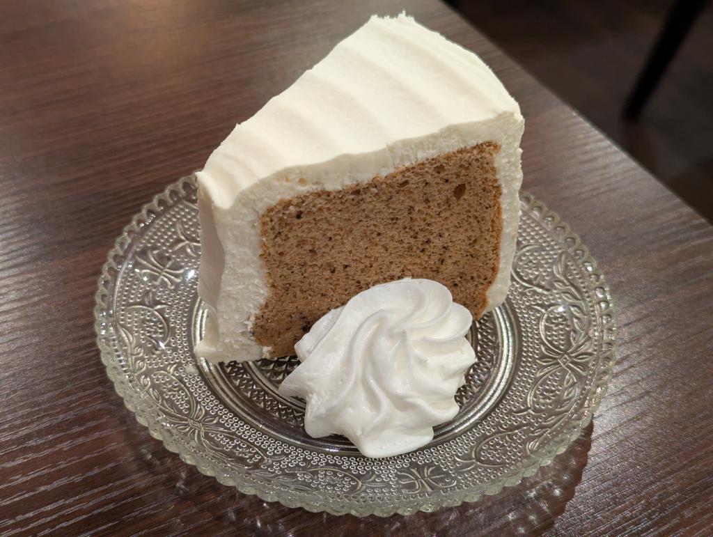 紅茶香るシフォンケーキ