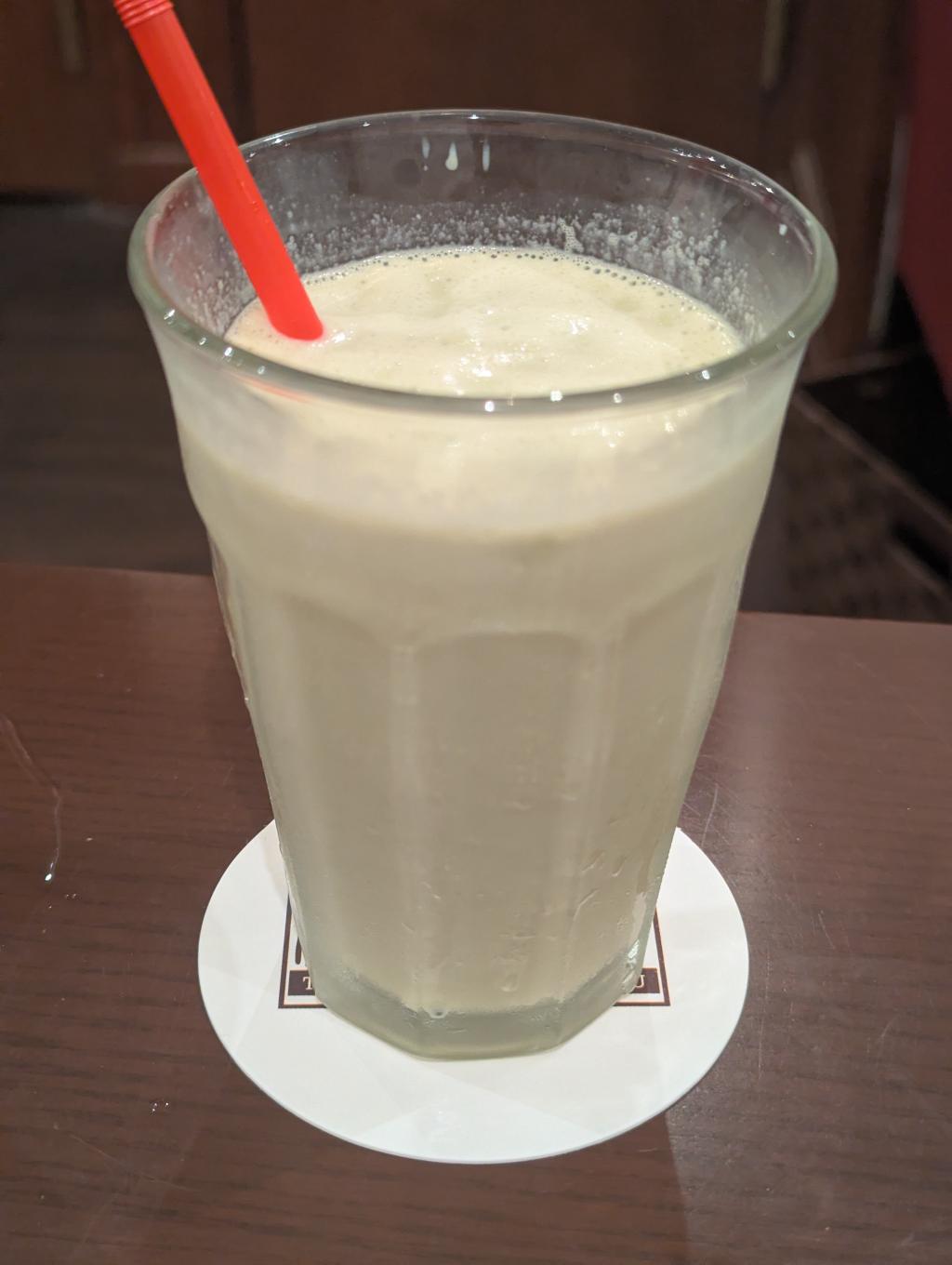 ピスタチオアイスミルクティー