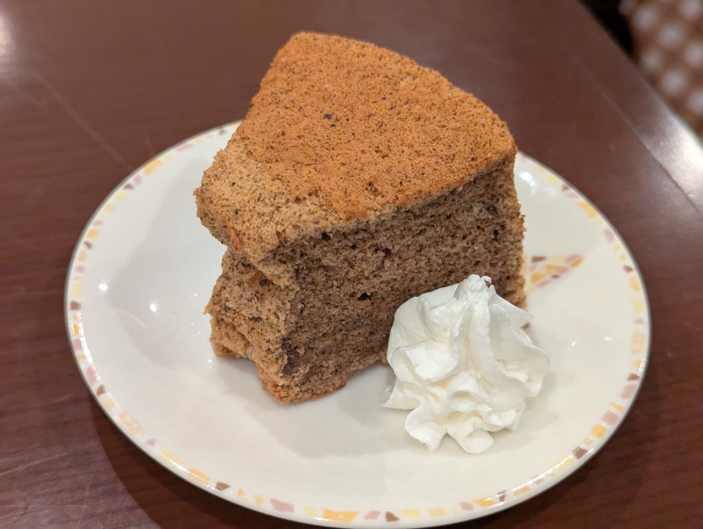 ほうじ茶シフォンケーキ