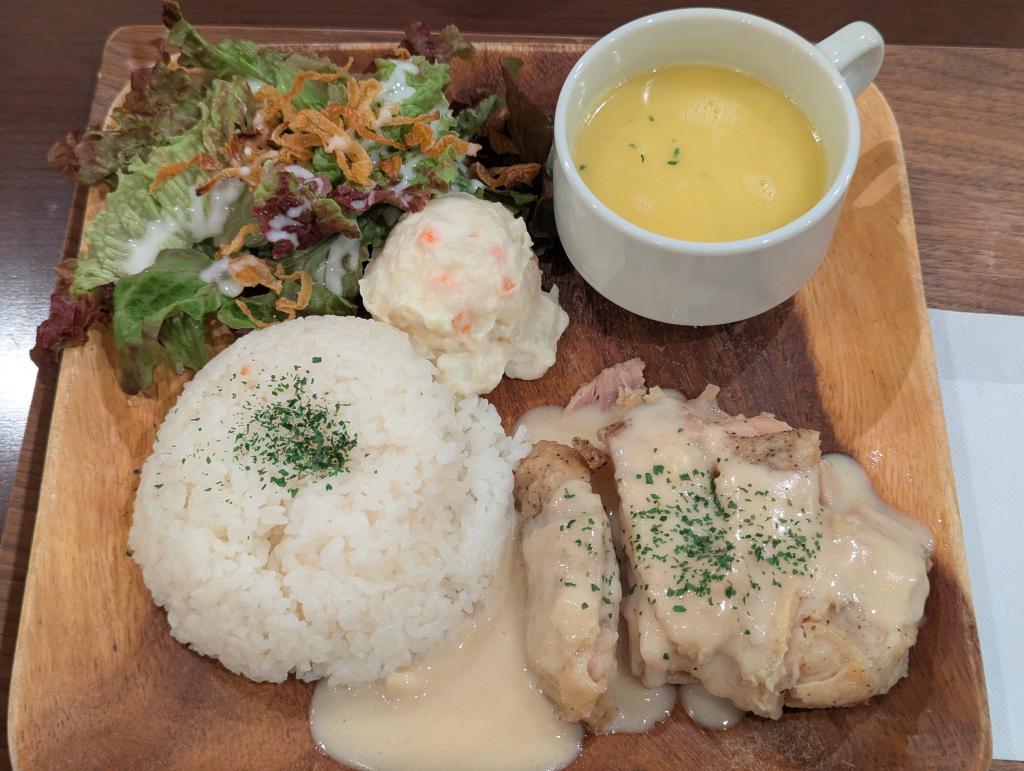 純白のチキンプレート