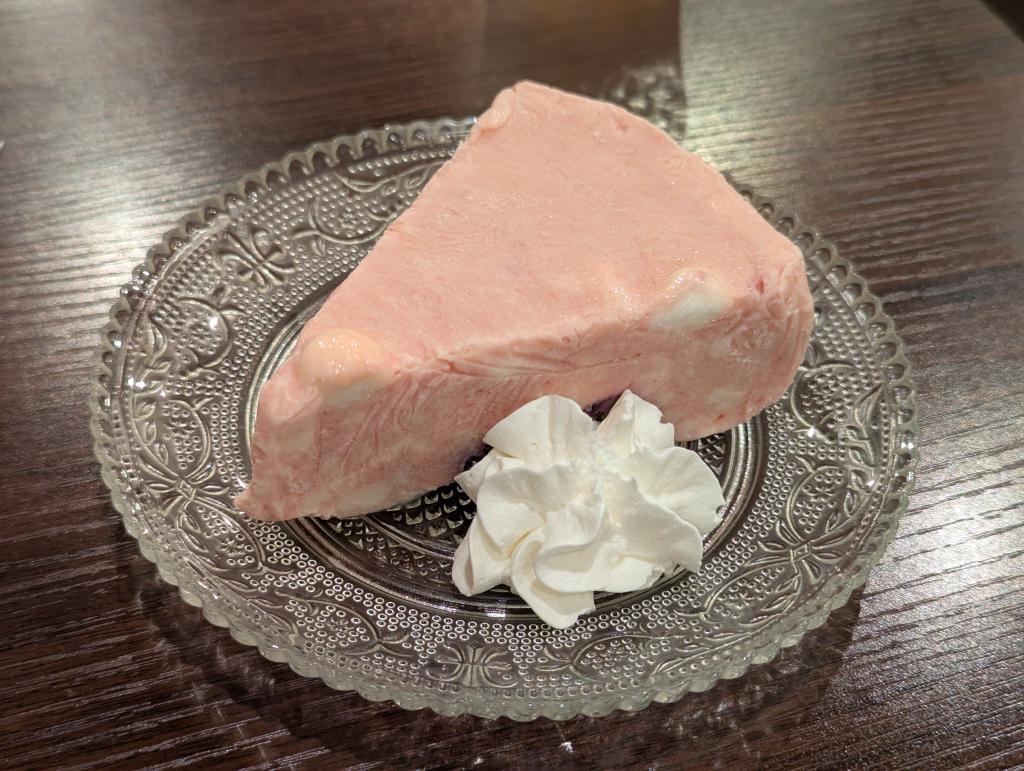 ベリーアイスケーキ