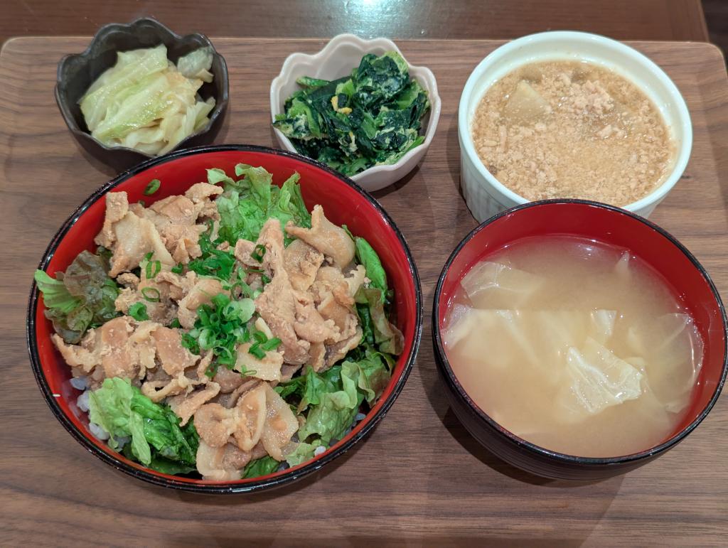 はなちゃんおめでとー！！ぶた丼定食