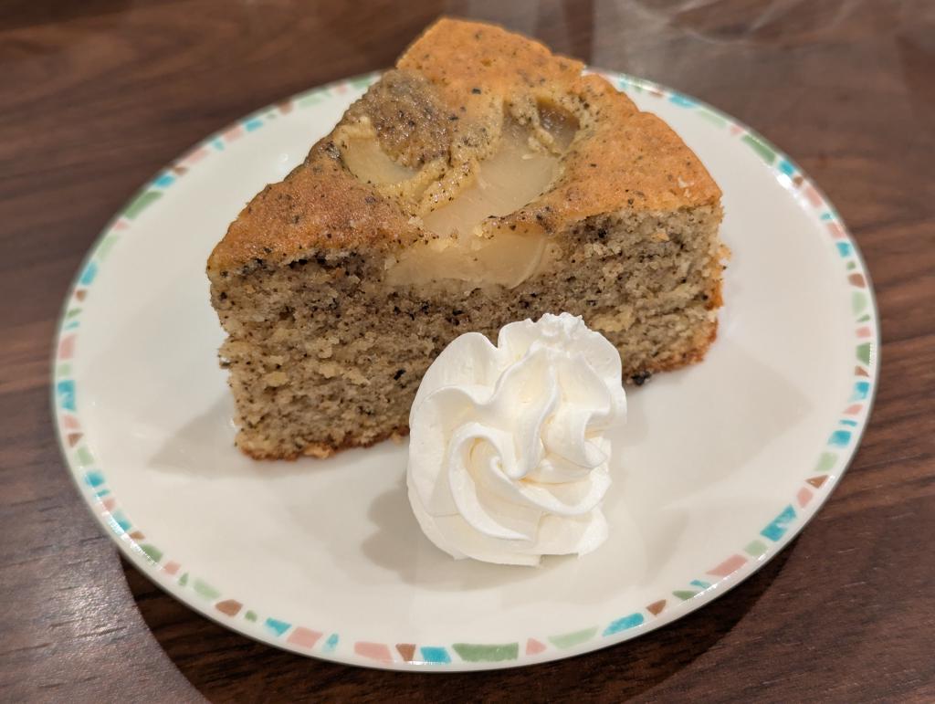 アールグレイと白桃のケーキ